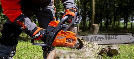 Why does your chainsaw cut crooked? Causes and remedies