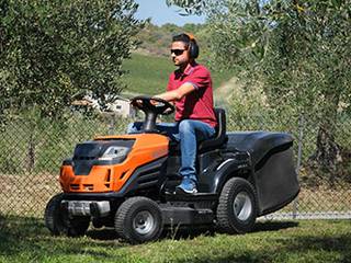 Oleo Mac Products for the care of Green Areas Oleo Mac